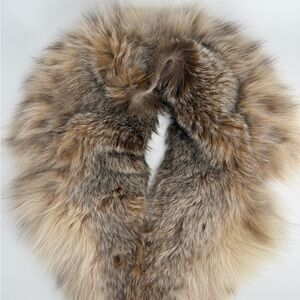 Luxurious Fur Scarf in Brown and Tan